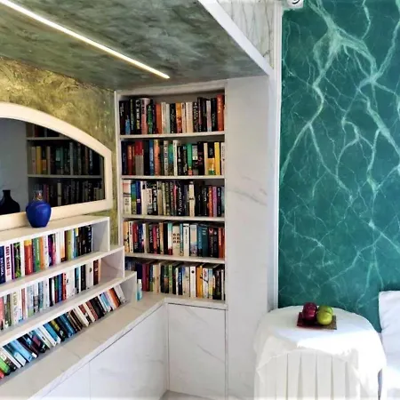 Apartment Entire Private Sea Full View With Balcony, Shared Pool And Air Conditionin (adults Only) *