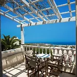 Entire Private Sea Full View With Balcony, Shared Pool And Air Conditionin (adults Only) 公寓