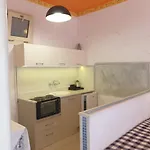 公寓 Entire Private Sea Full View With Balcony, Shared Pool And Air Conditionin (adults Only)