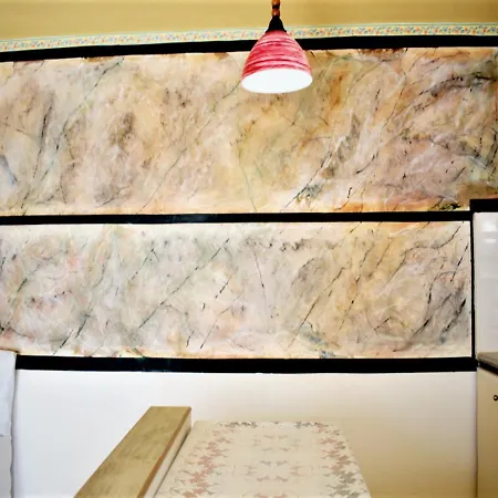 Entire Private Sea Full View With Balcony, Shared Pool And Air Conditionin (adults Only) 公寓 *