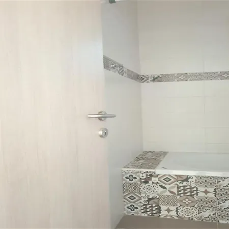 Entire Private Sea Full View With Balcony, Shared Pool And Air Conditionin (adults Only) * Hersónissos
