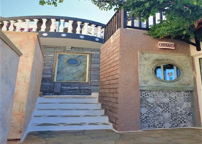 Appartamento Entire Private Sea Full View With Balcony, Shared Pool And Air Conditionin (adults Only) *