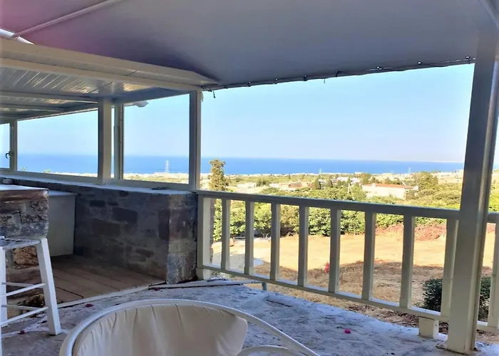 Entire Private Sea Full View With Balcony, Shared Pool And Air Conditionin (adults Only) * Χερσόνησος